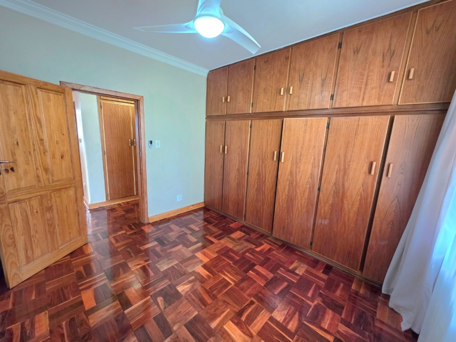 5 Bedroom Property for Sale in Eureka Free State
